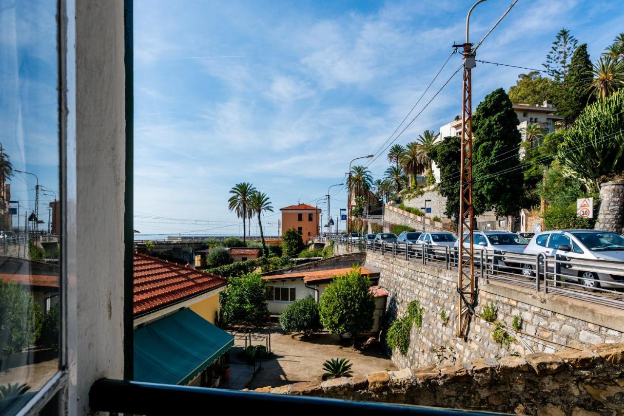 New Fishermans House Seaside, Air Conditioning & Wi-Fi Bordighera Εξωτερικό φωτογραφία